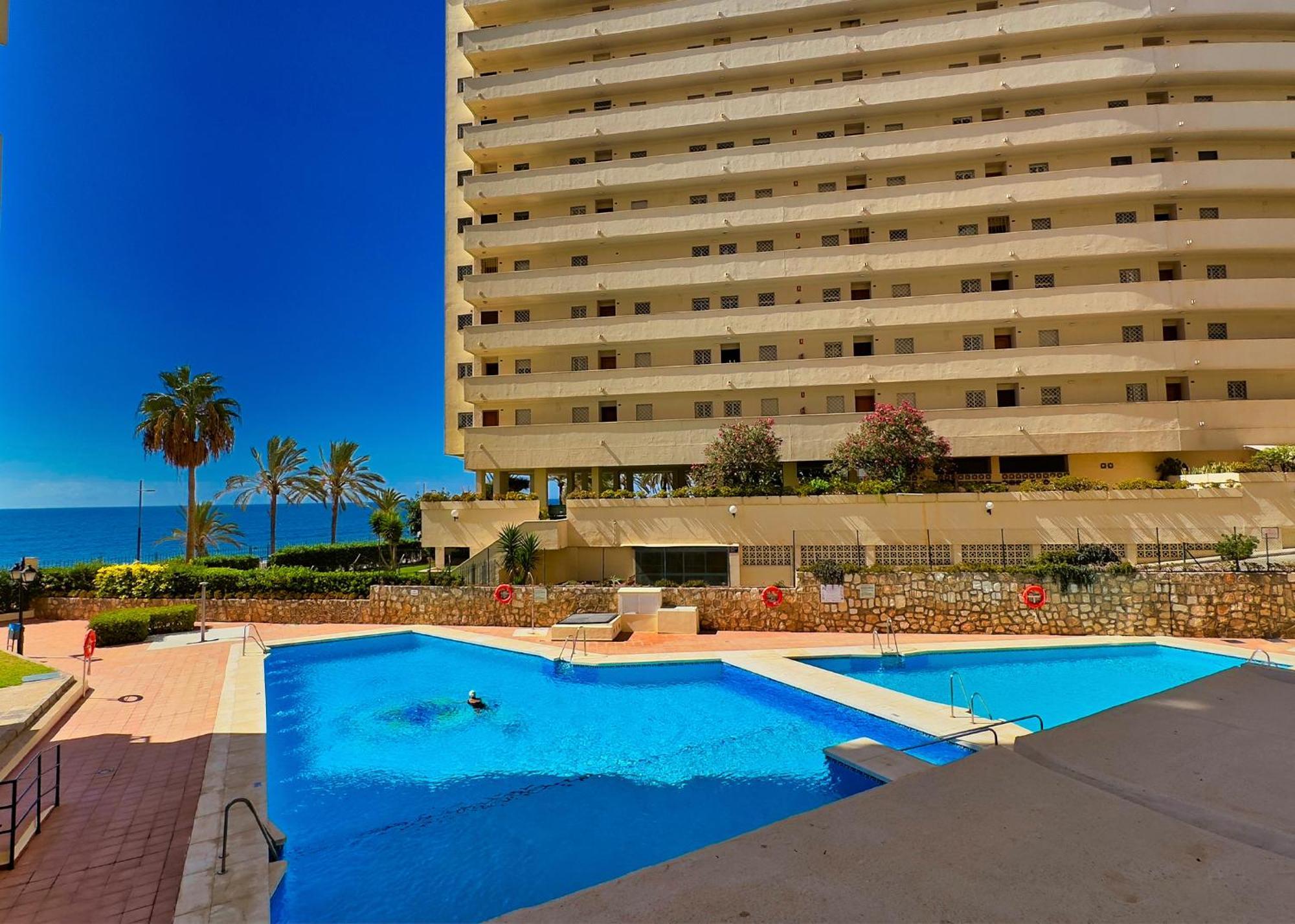 Modern Renovated One Bed Apartment In Edificio Apolo Marbella Center エクステリア 写真