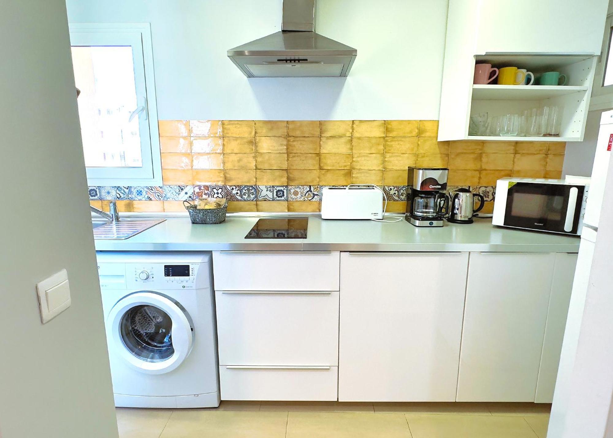 Modern Renovated One Bed Apartment In Edificio Apolo Marbella Center エクステリア 写真